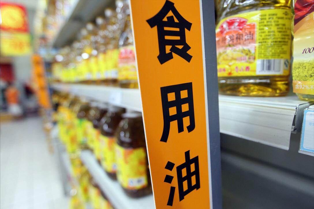 买食用油看国标还是企标,买油要认准什么国标