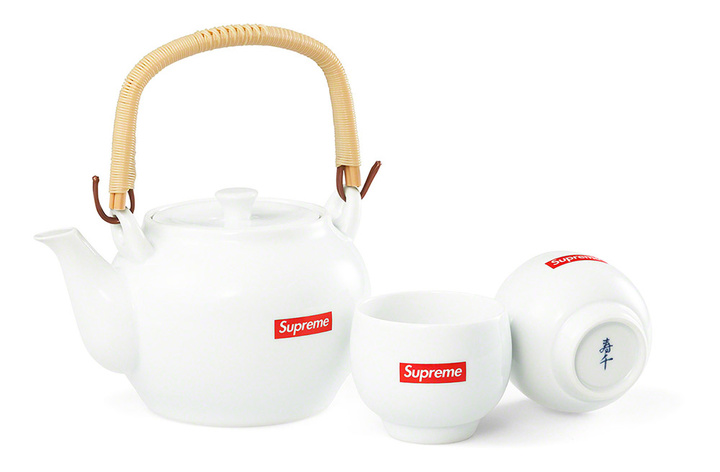 supreme联名过多少品牌,supreme联名一般在哪里发售