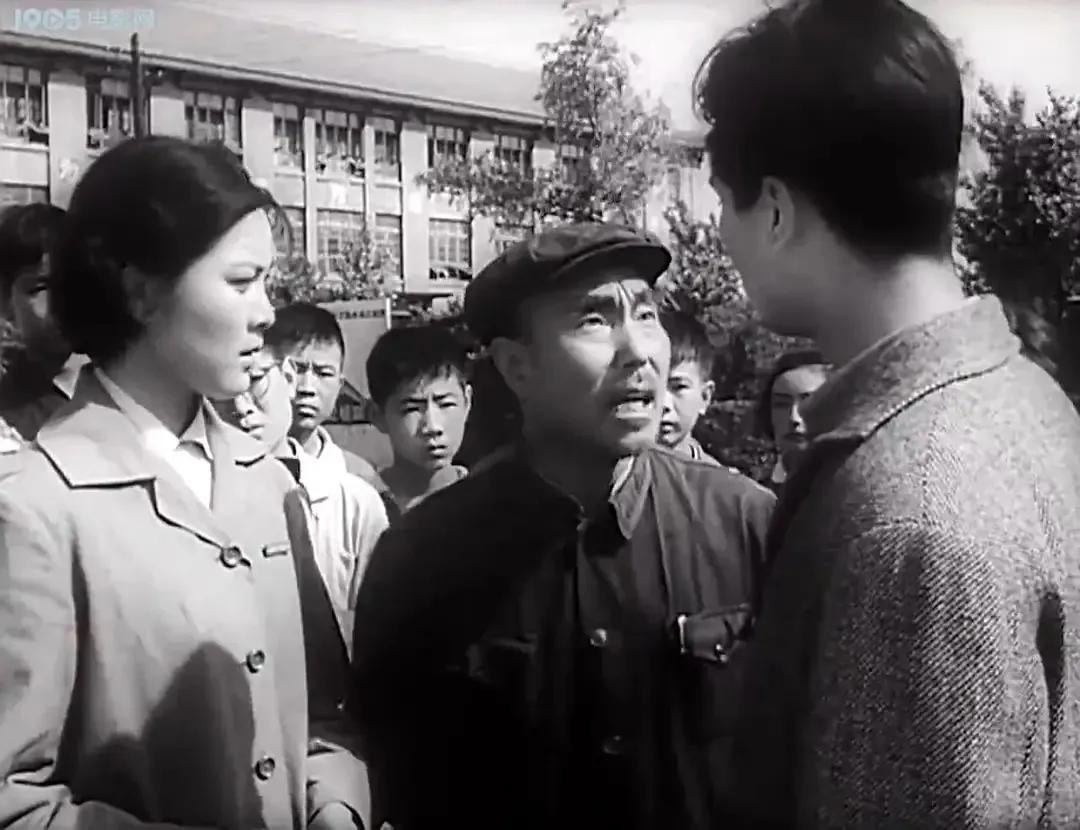 老电影小足球队员在线观看,60年代老电影小足球队员完整版