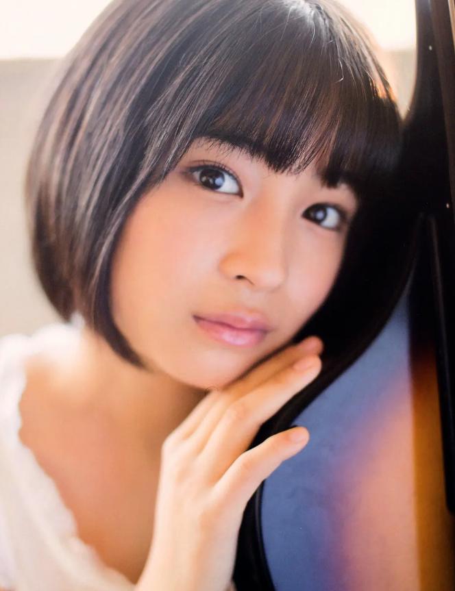 日本最美女星Top3-广濑铃，人间*物尤**，人美身材好，美女图写真集