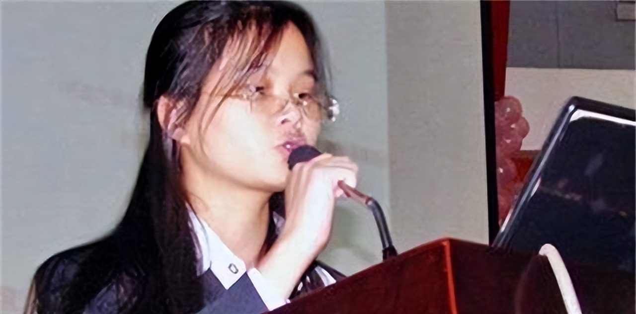 最牛专科生曹晓洁的视频,最牛专科生曹晓洁在江西哪所学校