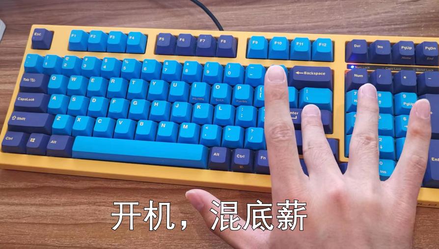 宅家无聊自己寻开心,宅在家无聊如何赚钱