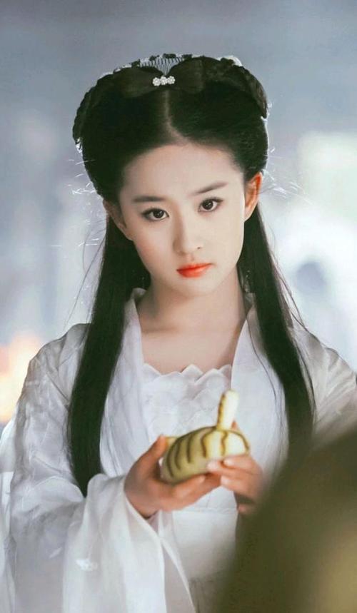 《梦华录》口碑陡转之下，颜值抗打的刘亦菲人设崩塌？