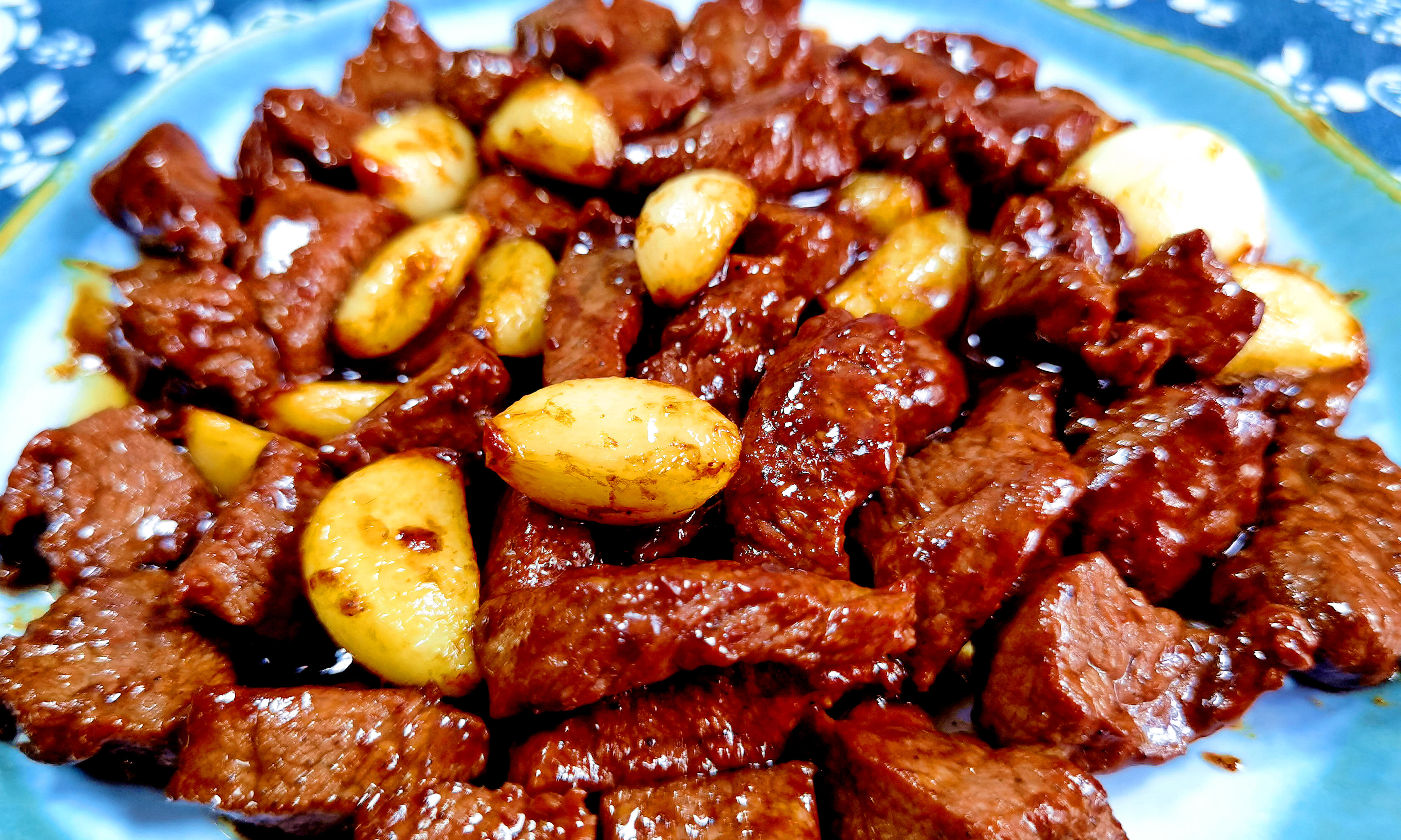 买牛肉买生的好还是熟的好,买牛肉的正确方法和技巧