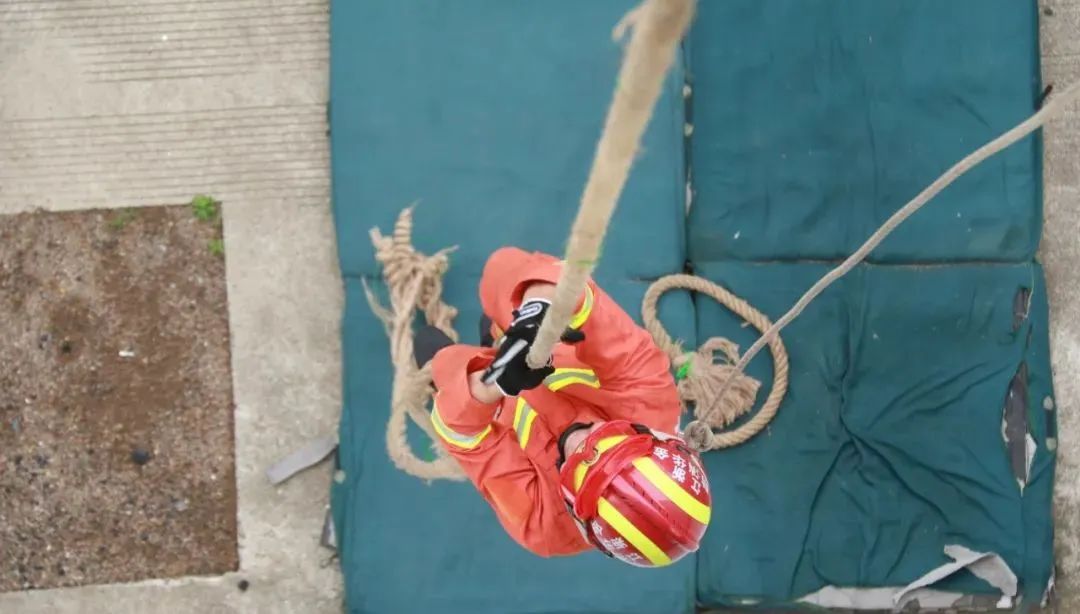 消防员招录考试应该准备些什么,消防员招录怎么才能脱颖而出