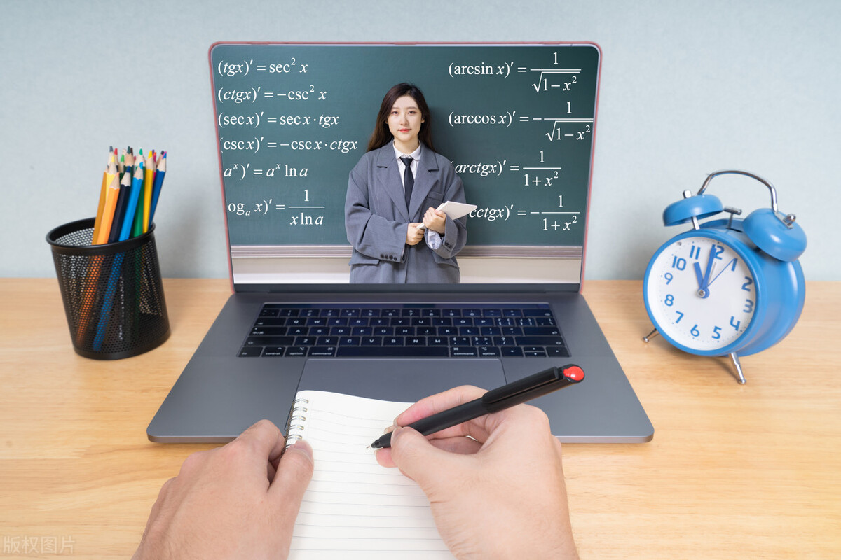 初中三年逆袭机会最大的是哪一年,低学历逆袭人生案例