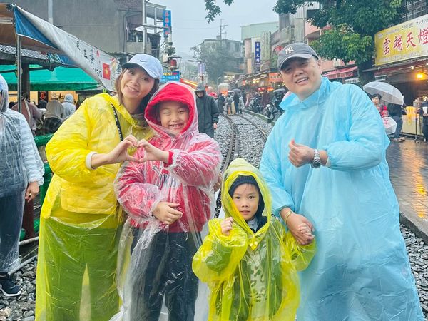 少林足球林子聪轻功照片,少林足球林子聪翻拍