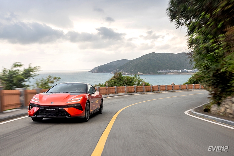 沉浸体验路特斯eletre,试驾路特斯入门版