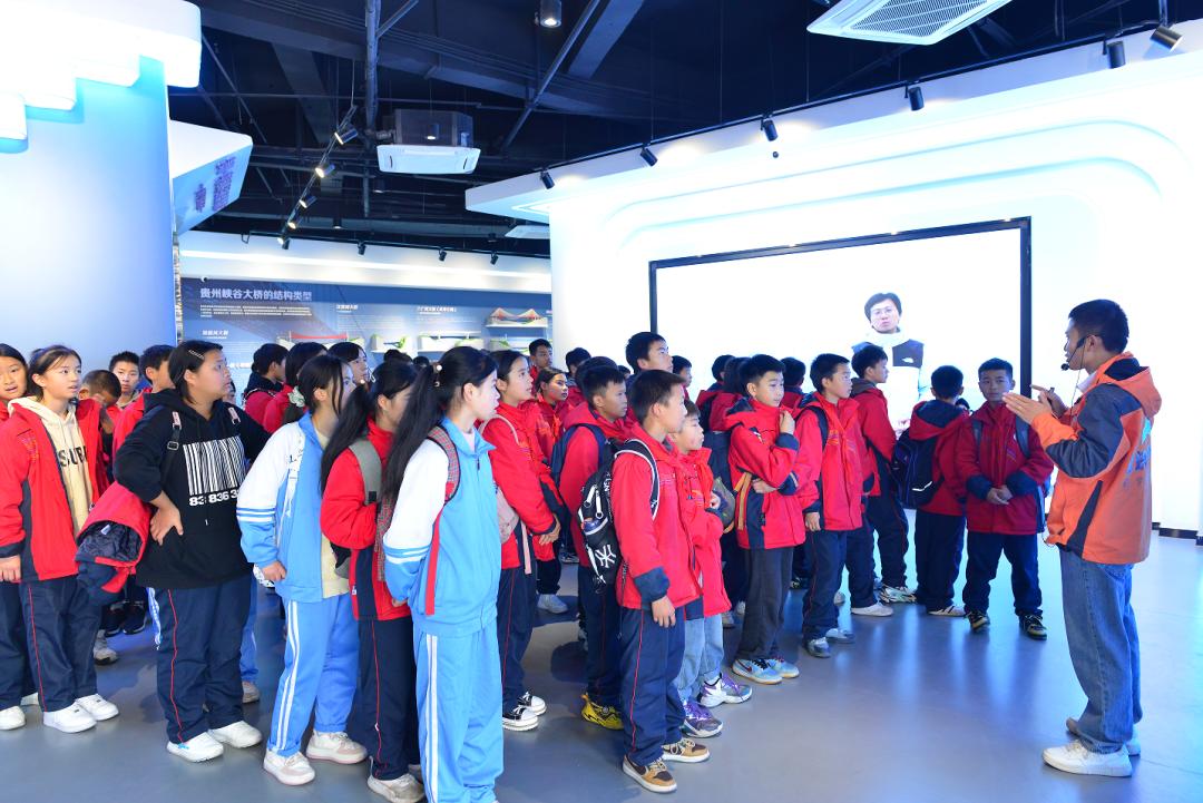 黄果树旅游区：多剂“良方”治“淡季”之症