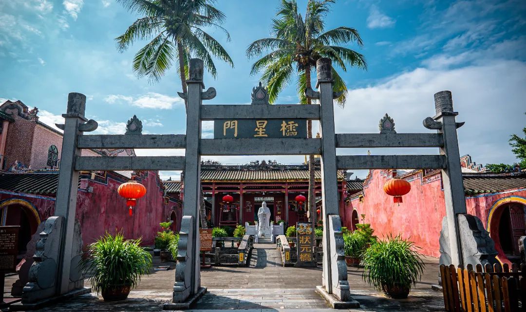 喝啤酒打卡,喝啤酒品美味