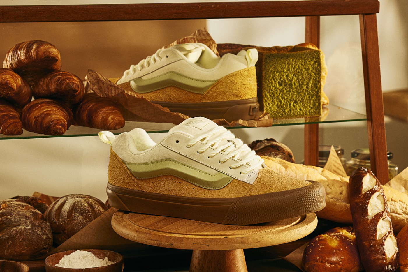 vansknuskool面包鞋,vansknustack面包鞋