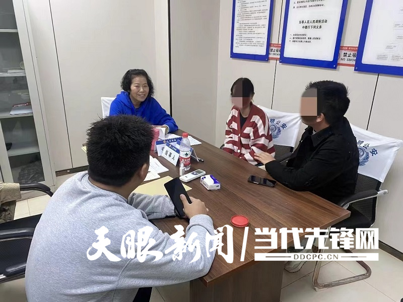 新时代枫桥经验专职人民调解员,法官退休不褪色一线调解献余热