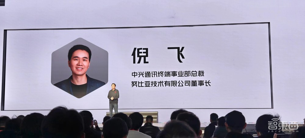 AI大模型落地游戏手机！红魔9Pro续航破9小时，全球首个5000分区MiniLED显示器