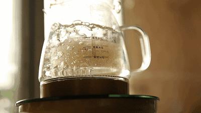 饮水机里面的水是不是比马桶还脏,饮水机里的水为什么比马桶水还脏