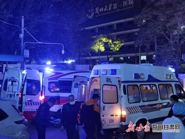 兰大一院抗击病毒募捐,兰大一院护理人员出征