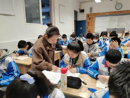 宝鸡市渭滨区新建路中学特色课后服务领跑全区