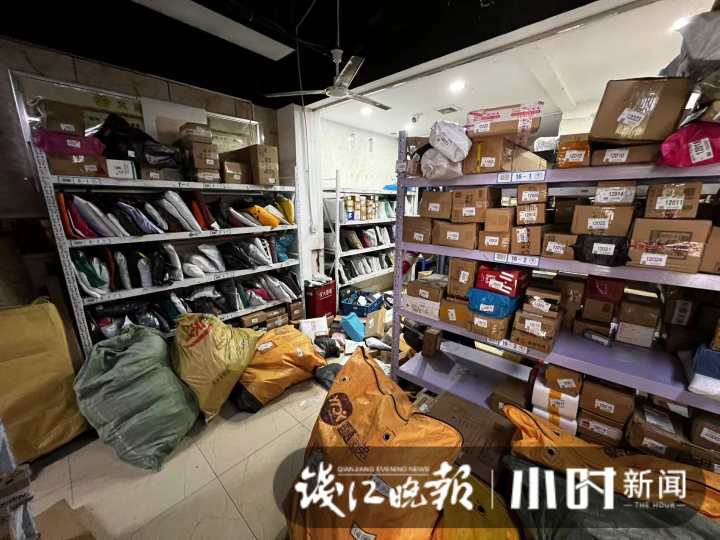 双十一买买买之后该轮到拆拆拆的快乐了，快递小哥：加班忙碌至少持续到20号