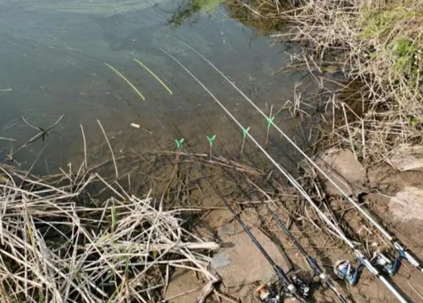 冬天用矶竿绑串钩怎么找钓点,矶钓竿绑串钩全套方法