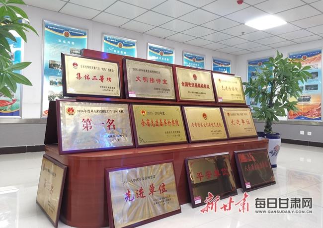 听大v的讲课视频,网络大v讲党课