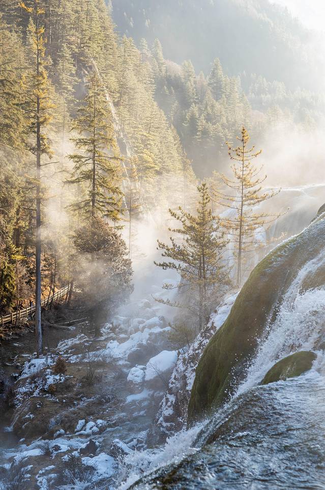 冬日九寨童话世界,九寨沟翠海蓝冰
