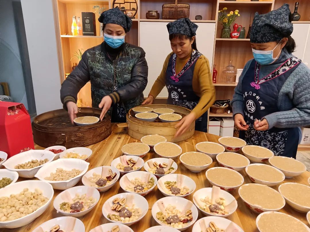 创新搭建平台助力妇女创业就业,天台县妇联刘银霞