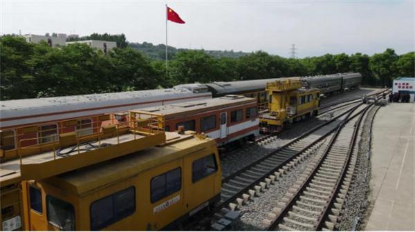 西安铁道技师学院特训营,西安铁道技师学院和铁路技术学院