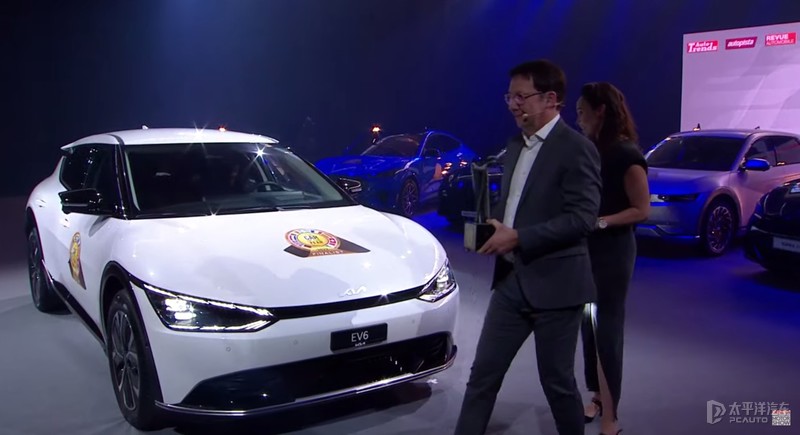 油车不行了？这次爆火的欧洲年度车评选，电车差点大获全胜