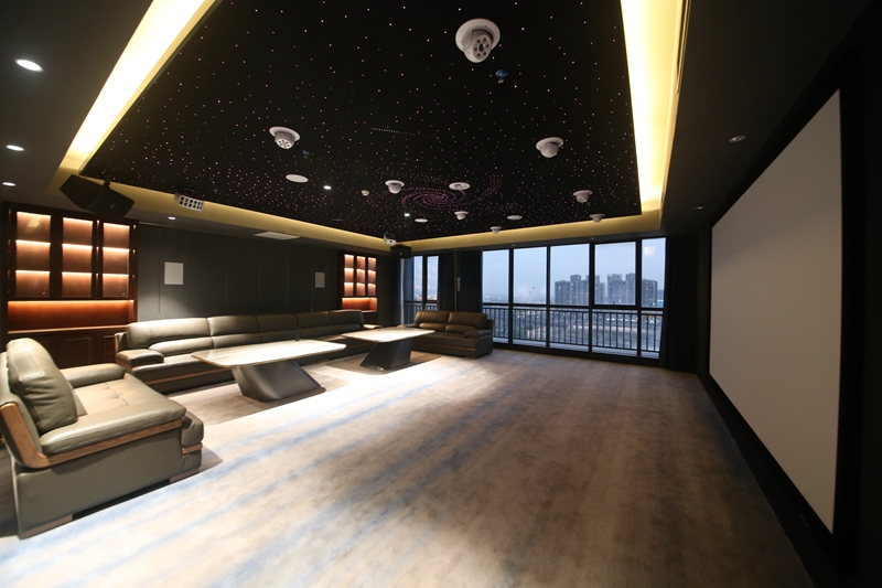案例丨赛宾科技打造佛山平洲影音室和高尔夫球室
