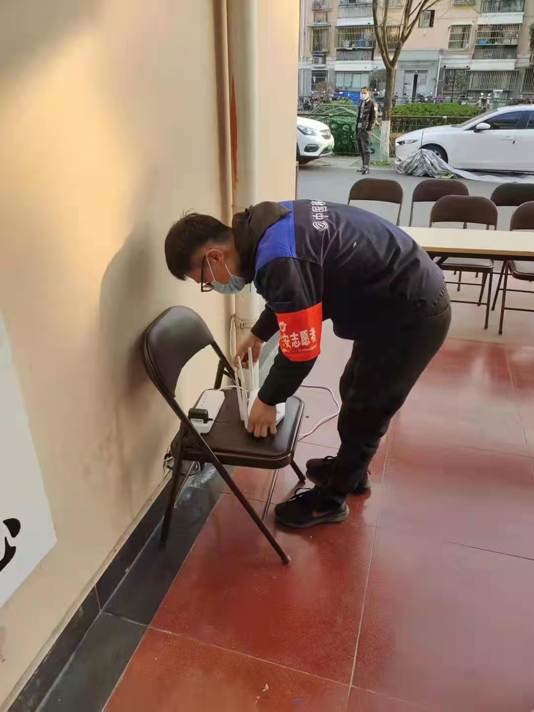 移动宽带上门安装工人带哪些工具,安装维护宽带上门工作人员