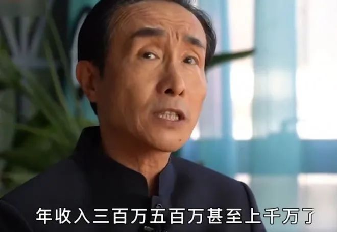 从专业上分析巩汉林说国足,国足前队长冯潇霆疑似暗讽巩汉林