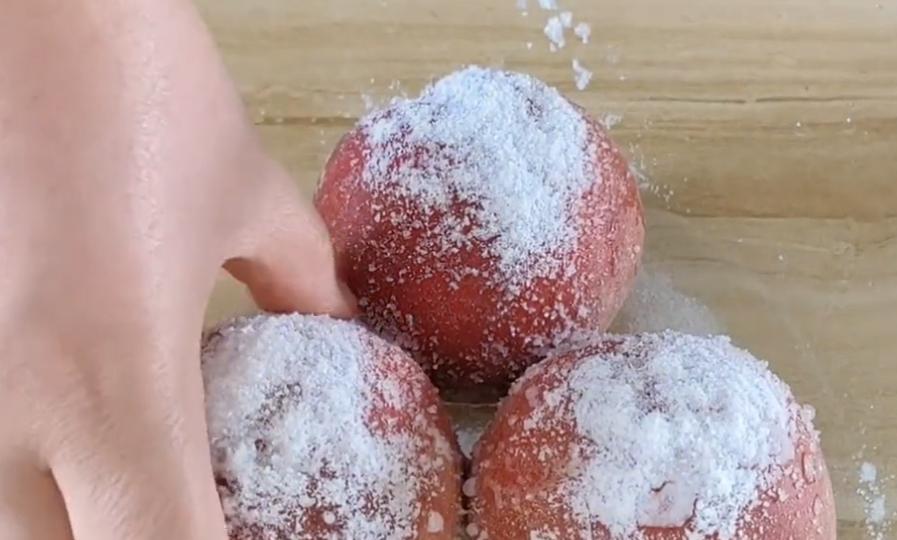 买桃子怎么样选才能让桃子不裂口,买桃子需要注意哪些