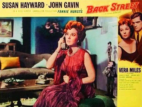 梦露连衣裙卡戴珊,梦露礼服卡戴珊