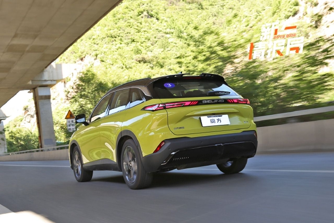 北京汽车魔方各功能,抢先体验北京汽车魔方