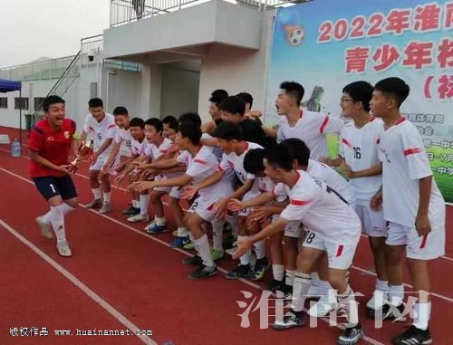 女足小将逐梦绿茵场,逐梦绿茵场扬帆向未来