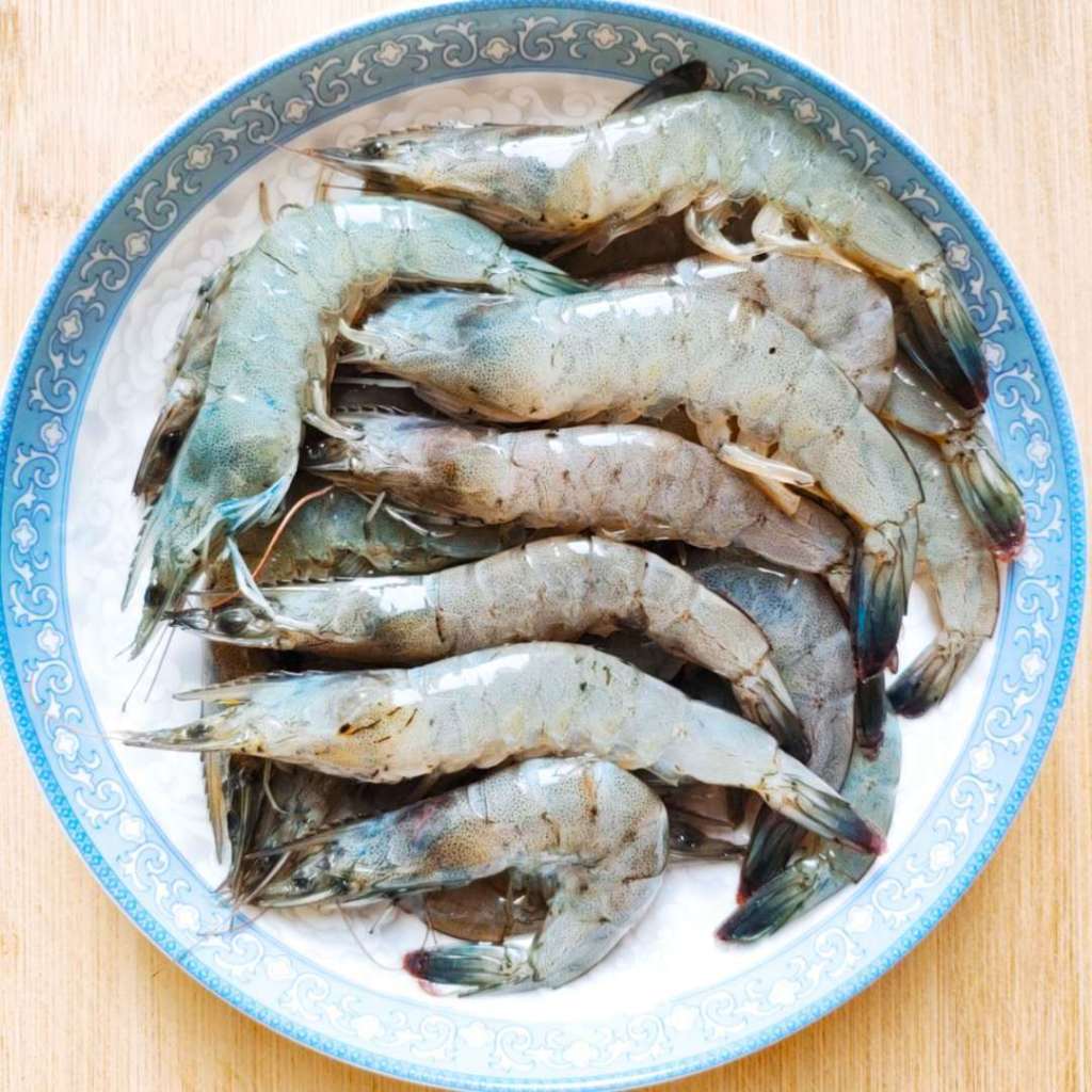 酸辣柠檬虾凉拌芒果,酸辣柠檬虾的做法凉拌