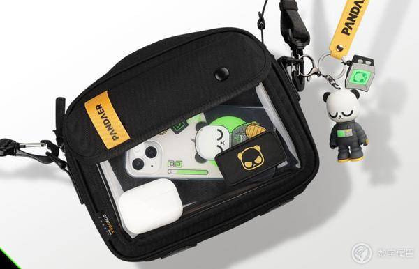 「晚报」苹果应用商店被曝大量色情APP/iPhone14全系6G内存？