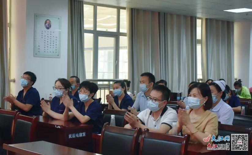 以赛促教以赛促学以赛促研,以赛促训以训促学