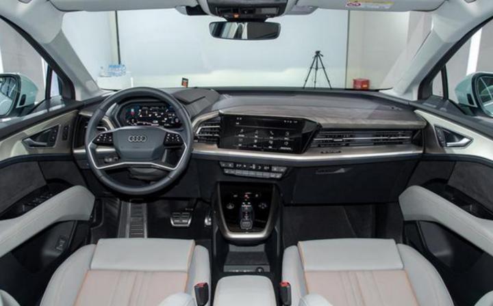上汽奥迪q5e-tron预计售价,上汽奥迪q5e-tron正式亮相