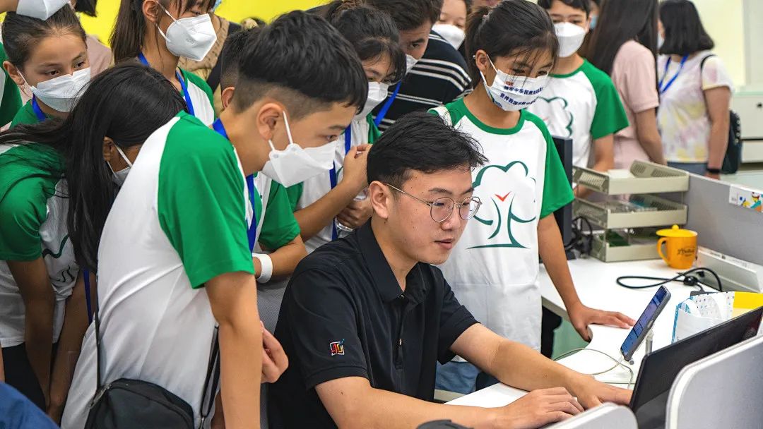 让孩子们在夏令营玩中学习中成长,夏令营给孩子们的收获