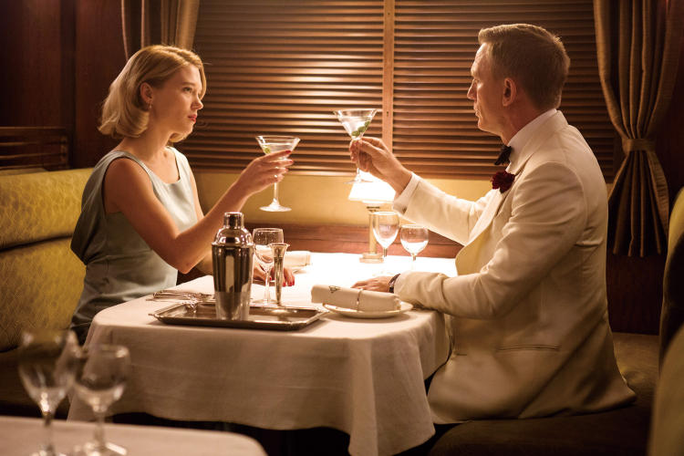 鸡尾酒的暗语和暗示,天使之泪鸡尾酒暗语