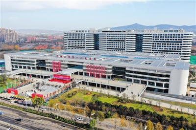 激荡四十年奋进新时代,奋进四十载高歌新时代