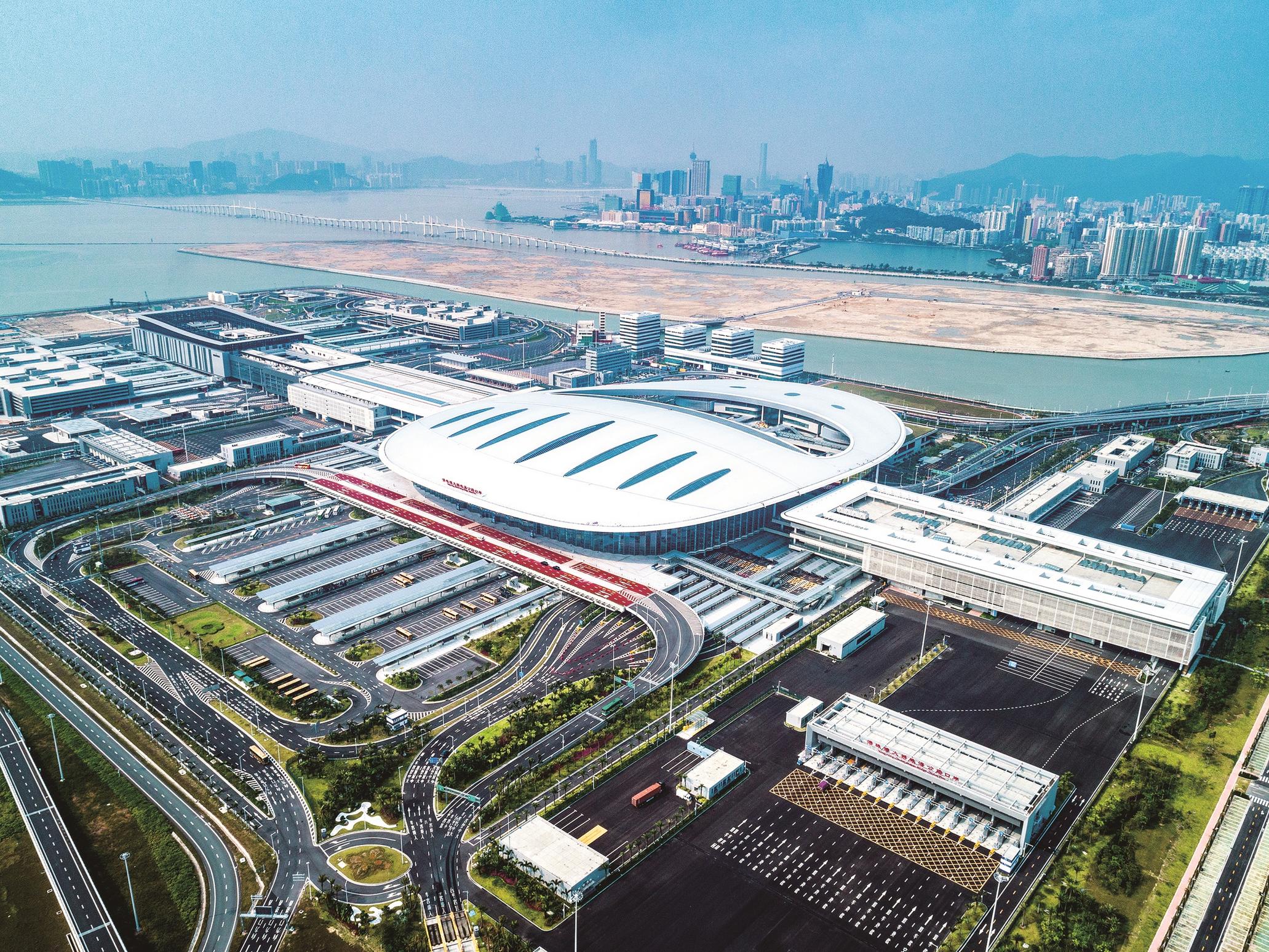 中建八局奋斗青春,中建三局23年工作报告