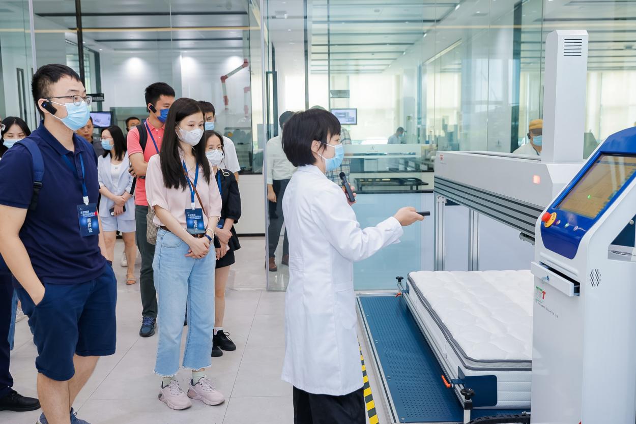 走进超级工厂,慕思超级工厂