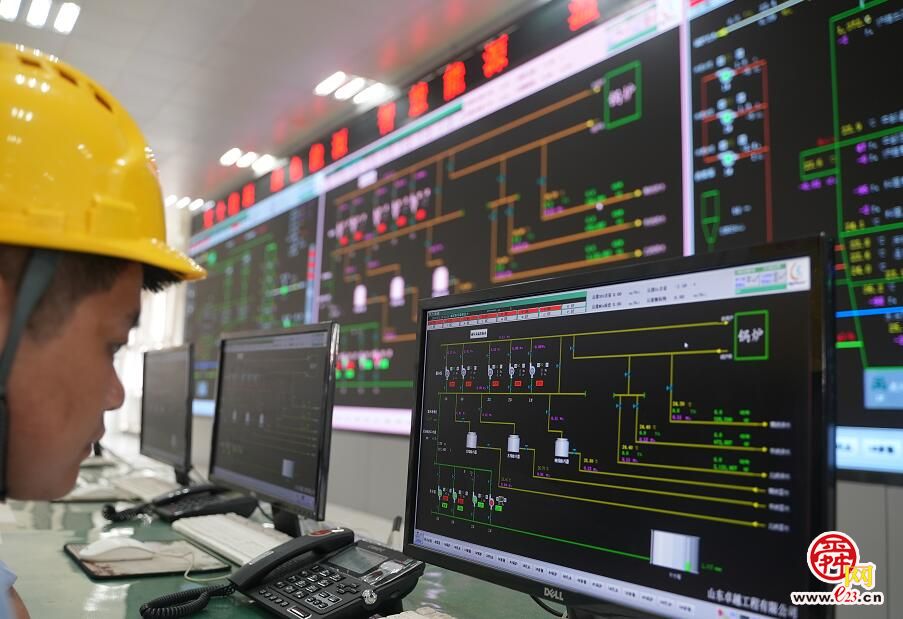 融媒·见证｜燃煤消耗没变，供热面积大了；新添燃气锅炉，余热也能回收——供暖季来了“新主力”