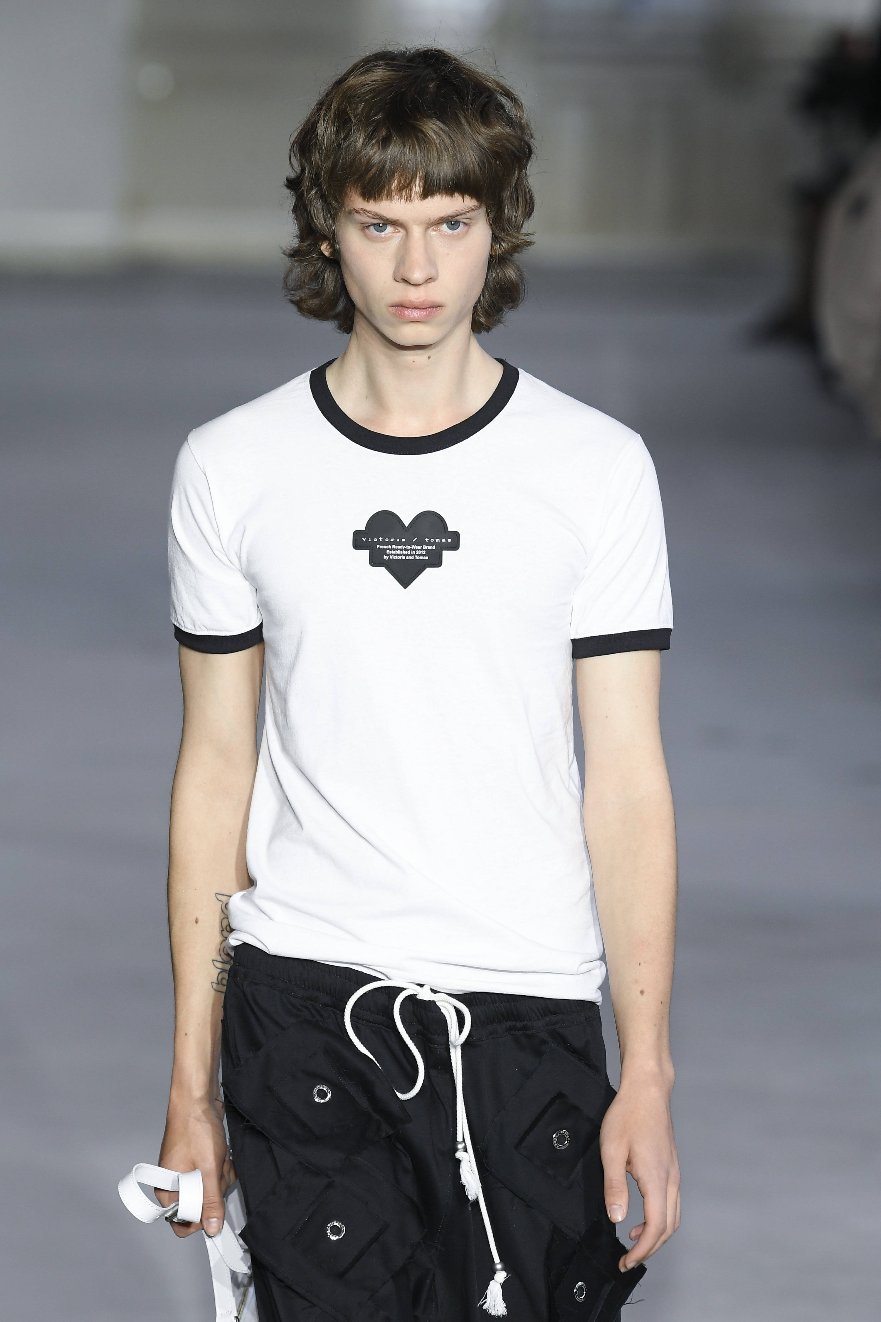 victoriaceretti时装周,victoria春夏2024时装周