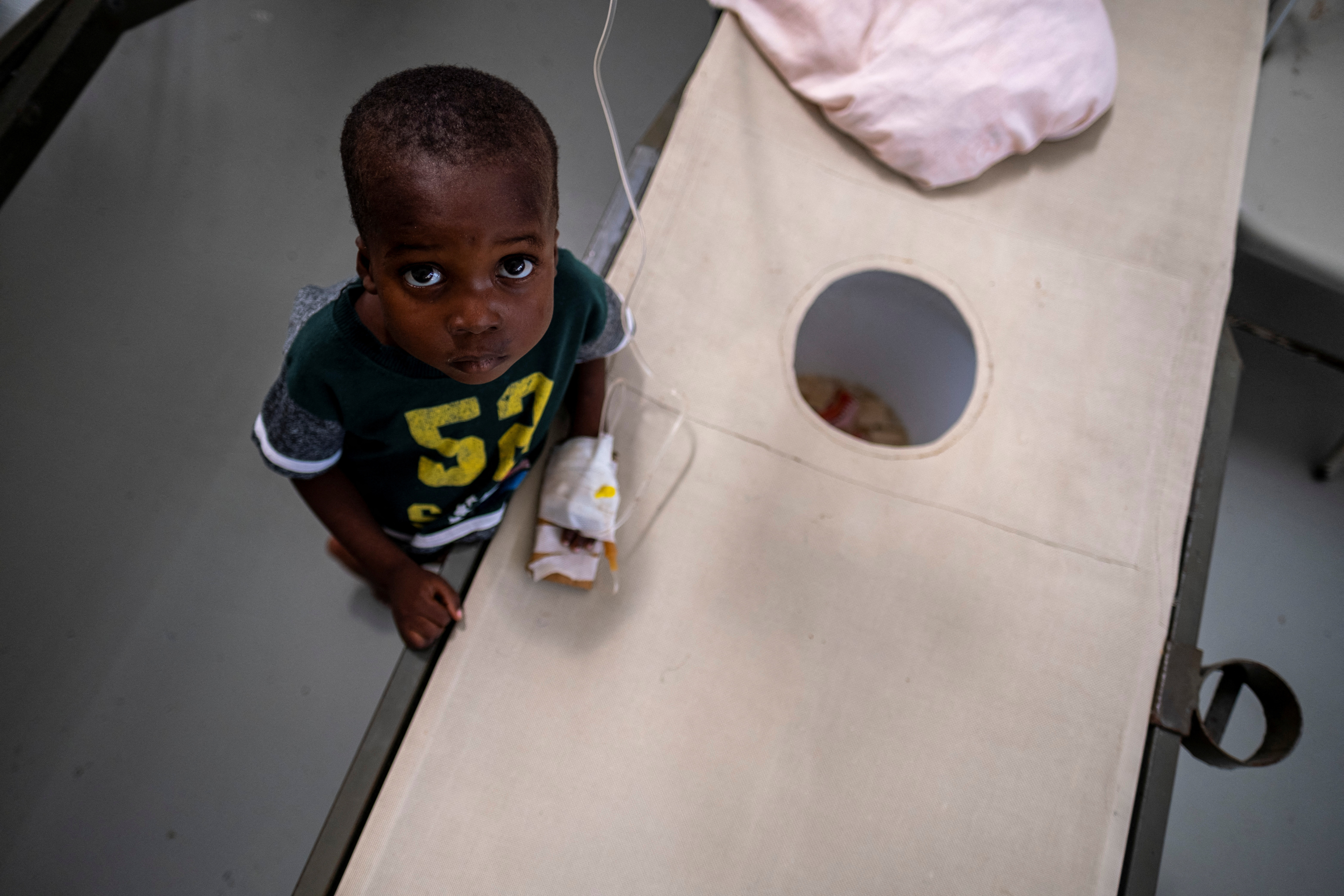 外代一线荷兰,国外医生治疗霍乱