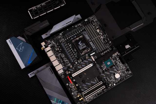 技嘉z790aorus小雕测评,技嘉z790aorusmaster评测