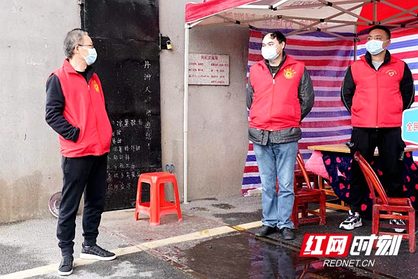 守护税务蓝,税务蓝守护中国红