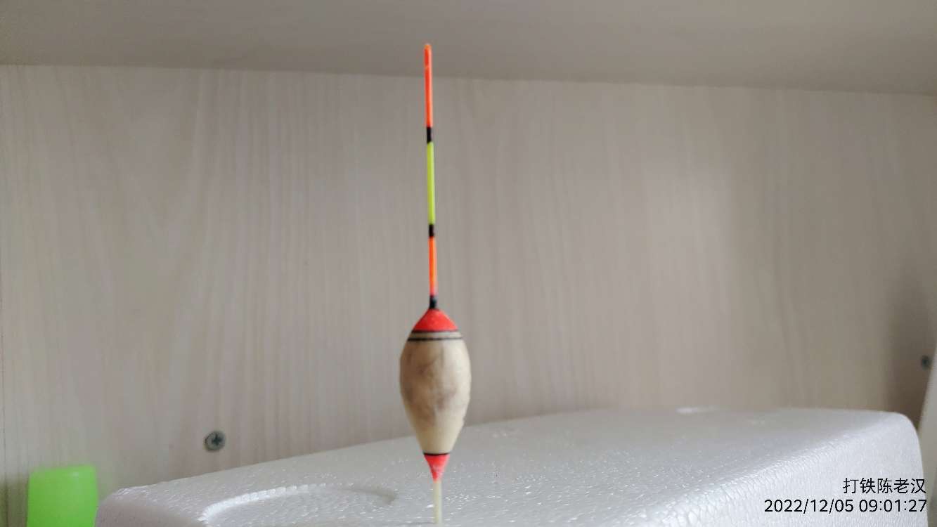 浮漂破了可以用吗,浮漂破了怎么维修