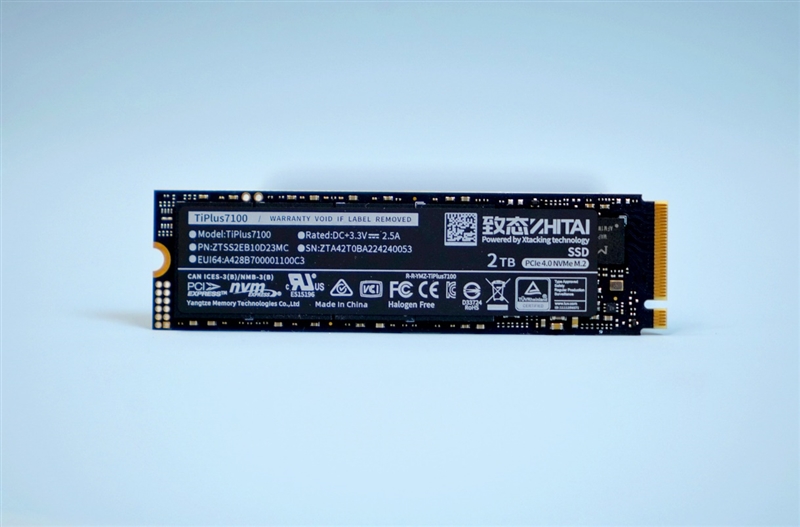 2400MT/s闪存的威力！长江存储致态TiPlus71002TBSSD评测：PCIe3.0价格PCIe4.0顶级体验